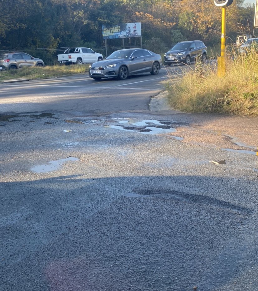 Alix_Macchelli's tweet photo. @JHBWater Morning @JHBWater please see photos of the continuous damage being done by water leak on cnr Robin Rd &amp; Sangster Rd Magaliessig @MyJRA is there any this can be repaired, the ruts get deeper daily with huge volume of traffic. Photos from today. https://t.co/JZhSCHg4hq