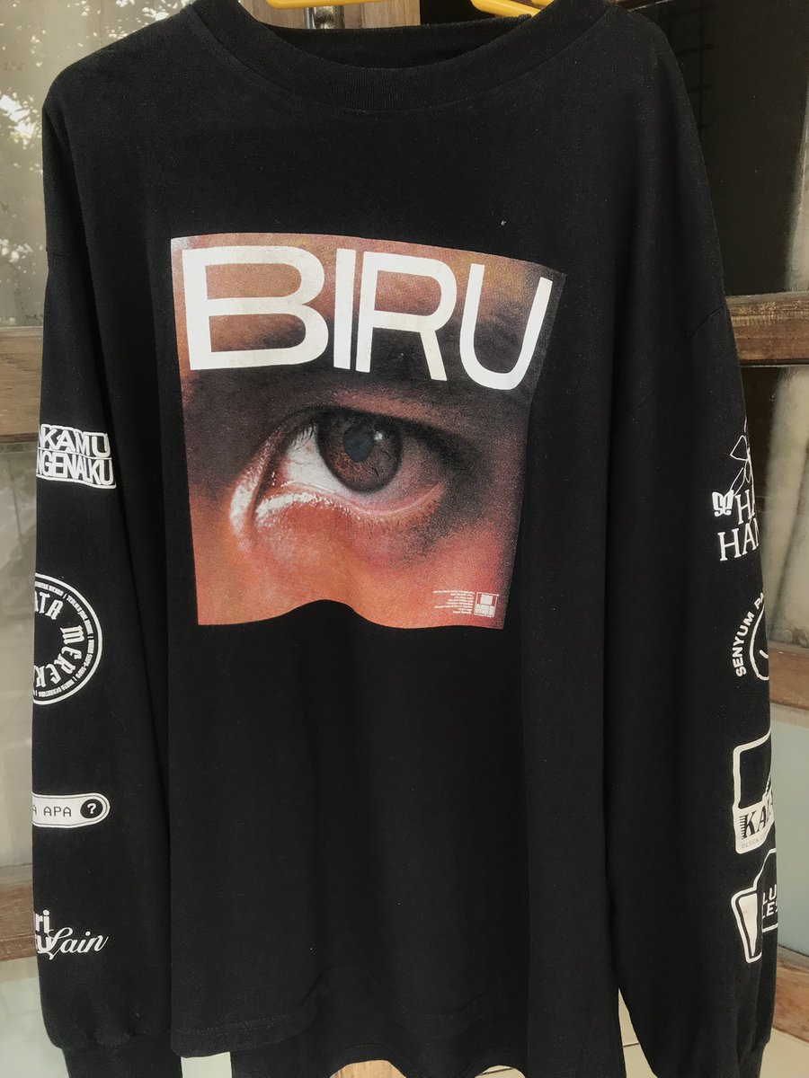 agamxgarbis's tweet photo. longsleeve biru baru : 200 (rarely used)
nofx tour ts : 500 (slightly used)
beeswax x mighty dust : 140 (slightly used)

size XL semua yaa https://t.co/fY6dGC4D3n