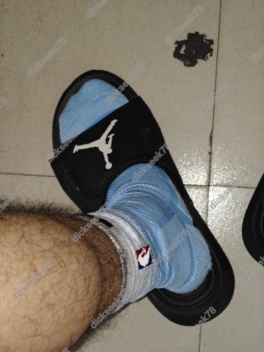 dickseek78's tweet photo. After gym https://t.co/uubCdjkRcQ