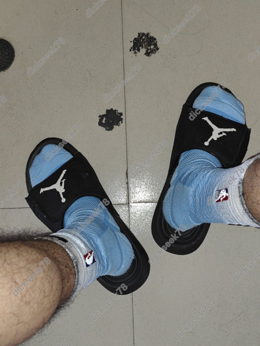 dickseek78's tweet photo. After gym https://t.co/uubCdjkRcQ