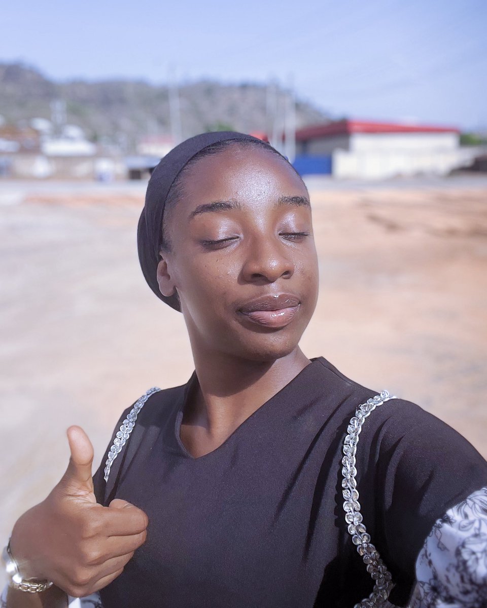 Divine Chukwuemeka tweet media