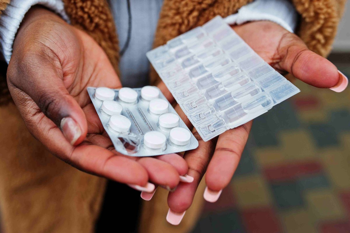 endPPH's tweet photo. Unsafe self-medication during pregnancy can increase risks linked to postpartum haemorrhage and maternal complications.
#EndPPH #MaternalHealth #PPH @WHO @MOH_Kenya @Kenyamidwives @gatesfoundation @ferring 
https://t.co/I41xyvQLsq https://t.co/r6of6b9yj6