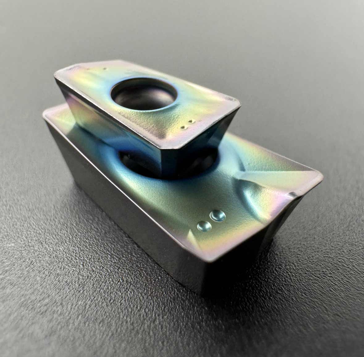 SynvoltTools's tweet photo. APMT Insert
 
#CNC #MILLING #LATHE #PRECISION #CNCTECHNOLOGY #MACHINING #CNCMACHINE #MADEINCHINA #SYNVOLT #SYNVOLTTOOLS #HSS #CARBIDE #HSSBLADE #ENDMILL #INSERT #MILLINGTOOLS #BORING #DRILL #DRILLING #THREAD #GROOVE #SYNVOLTMACHINE #CHINASYNVOLT #synvoltchina https://t.co/9UFMhoK6nn