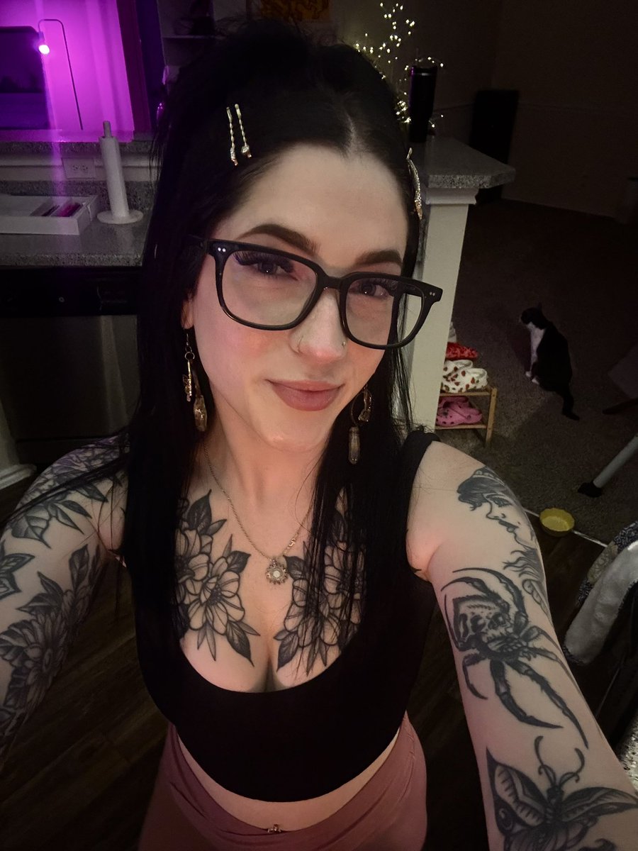 Ghost Jen ‎♡✧₊⁺ tweet media