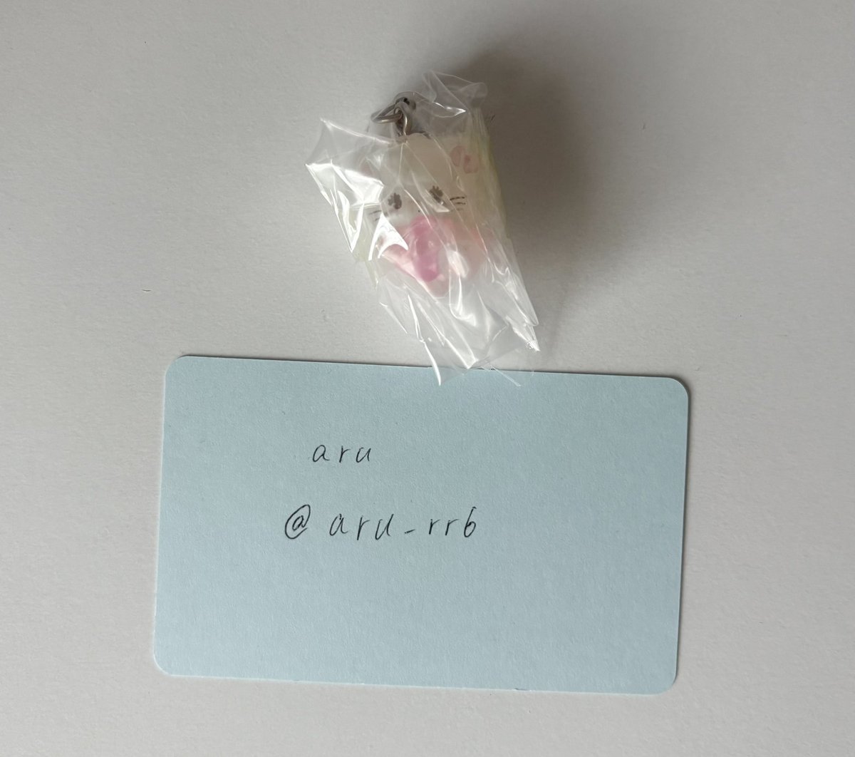 𝑎𝑟𝑢 tweet media