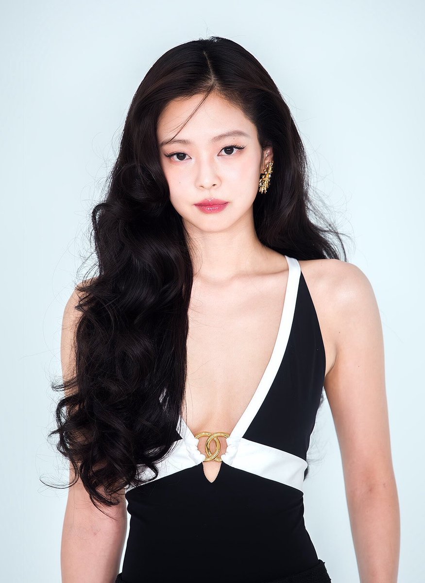 blackpink tweet media