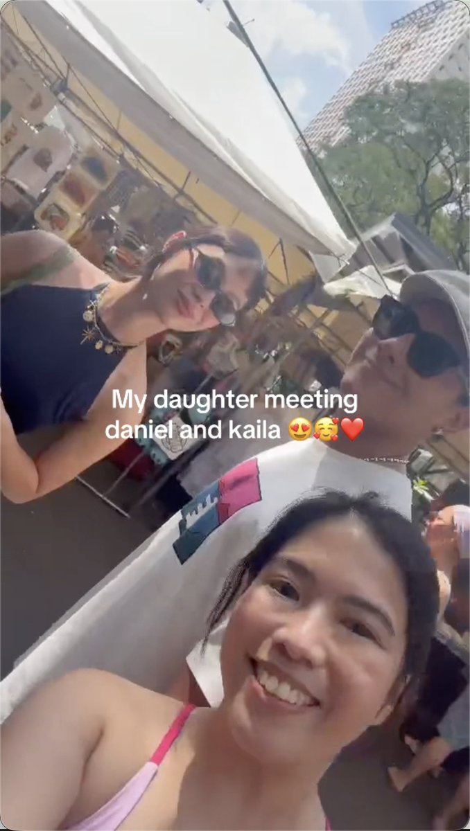 blairwaldorfs_'s tweet photo. kai and dj at the legazpi sunday market the other day 🤓🥰 https://t.co/dR9uI7O0ll