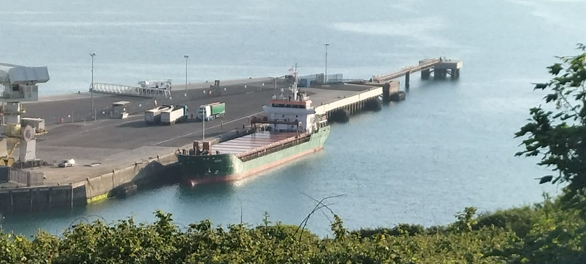 AytonJustyn's tweet photo. 🏭 No Incinerator 🏭 Boycott portland port 🇵🇹 Cuera 🇵🇹 in #portland on 26/5/26. A General Cargo vessel. #weymouth #dorset #photography #shiplnpics #shipspotting #GeneralCargo #ships #shipping #Cuera #Portugal #navinortesa https://t.co/U8TyVatzEC