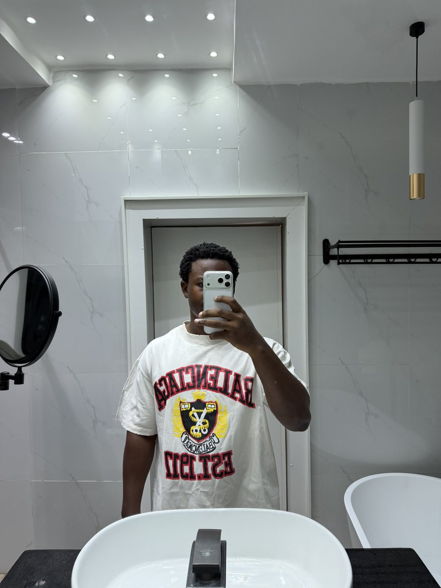 Daniyel tweet media