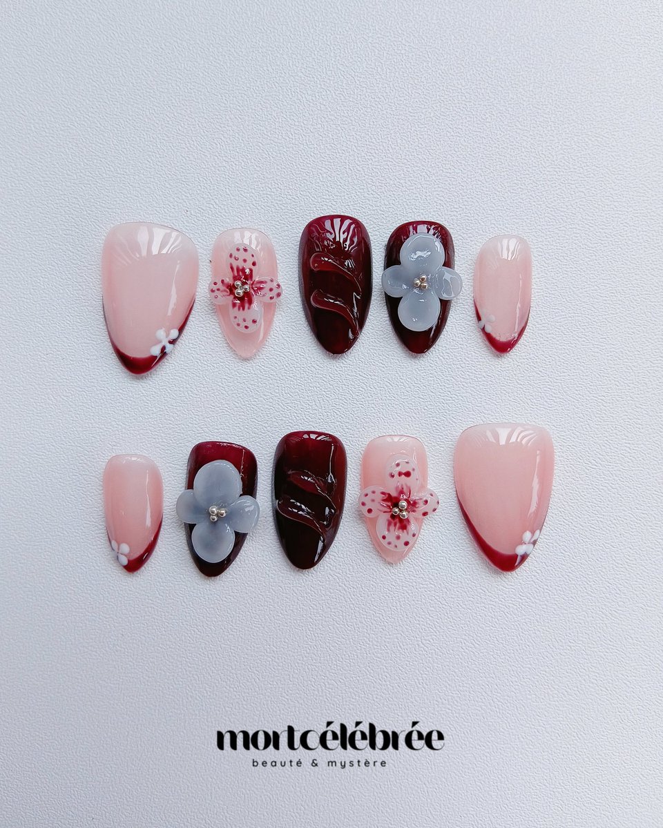 JOURNAILS | Press on Nails Custom tweet media