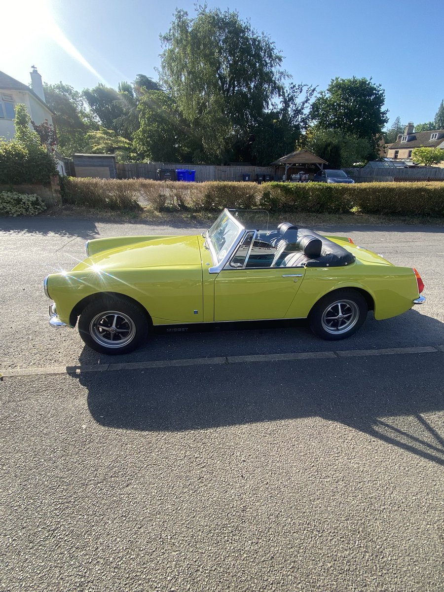 AlexMUFC18's tweet photo. Just found my dream car 🤩 https://t.co/xPfkcKsu58