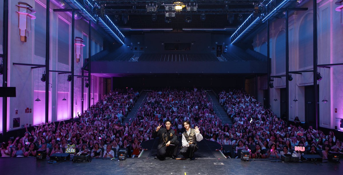 PanoSpotlight's tweet photo. Do you know that right now,
it's a beautiful time to have you both by our side

#ZNNFMMadrid #ZeeNunew https://t.co/9LH8uhbDr3