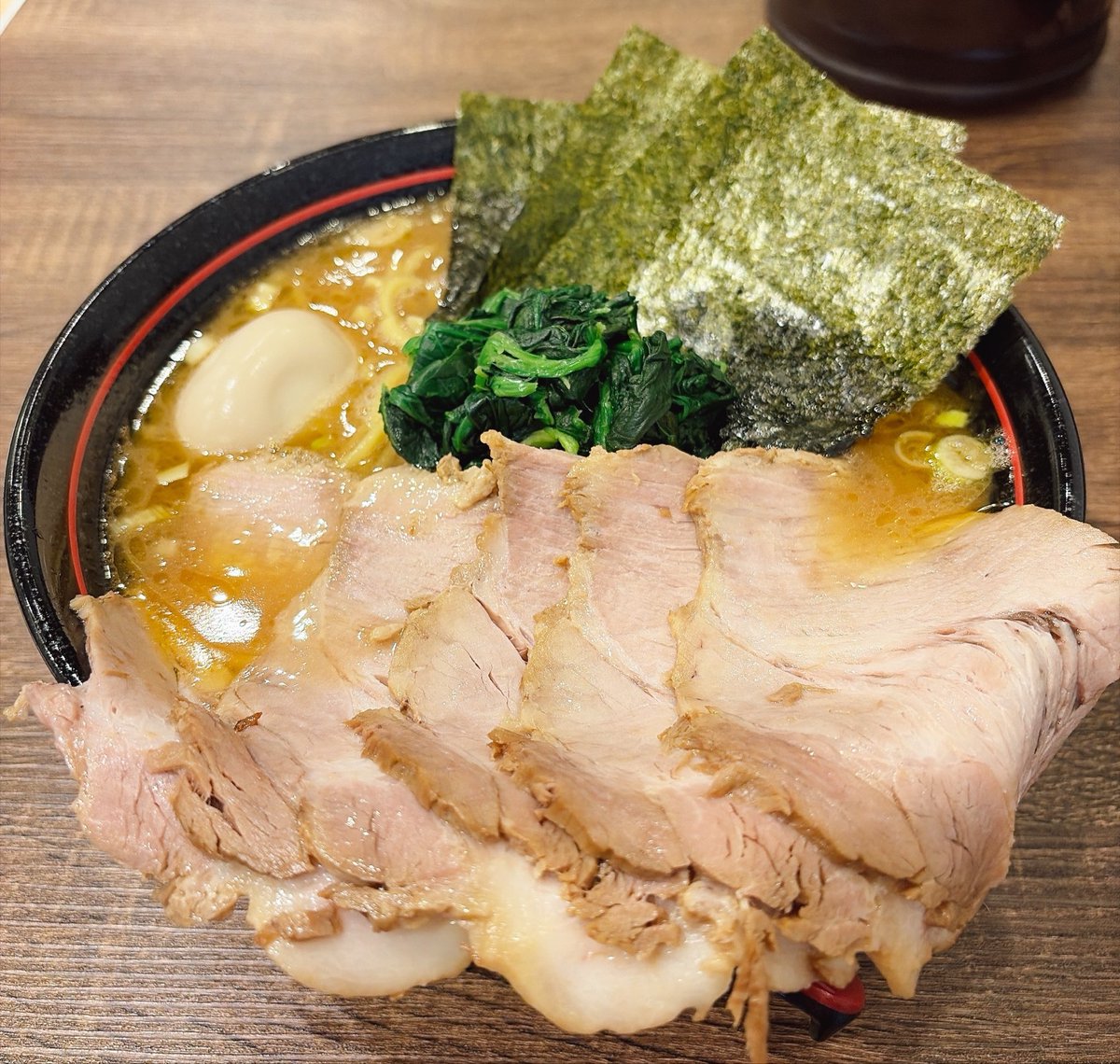 用務員 tweet media