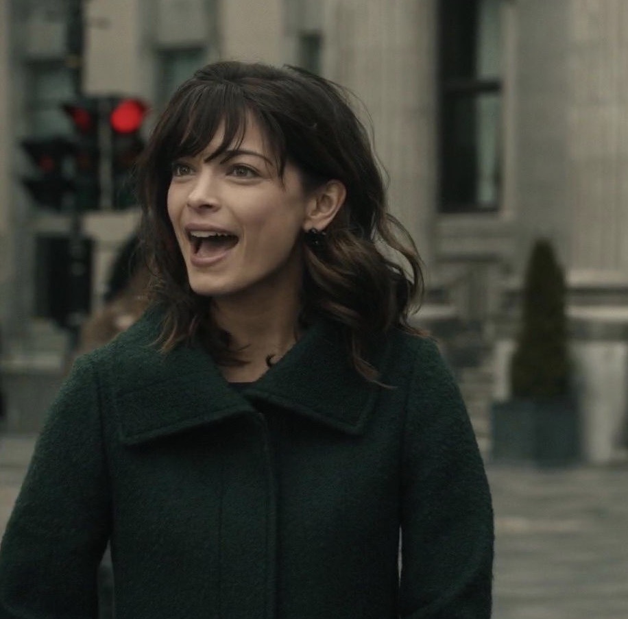 JayRyKK's tweet photo. Beauty and The Beast (the 2012 CW series)

S4E01 “Monsieur et Madame Bête” 
S4E13 “Au Revoir” 

#JayRyan #KristinKreuk #BatB https://t.co/OvATQ2tdpI