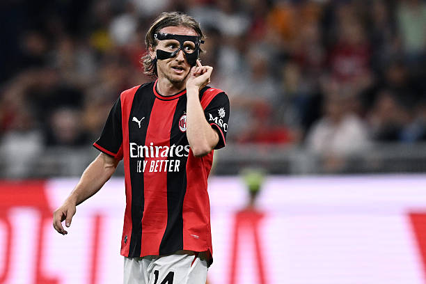 Milan Posts tweet media