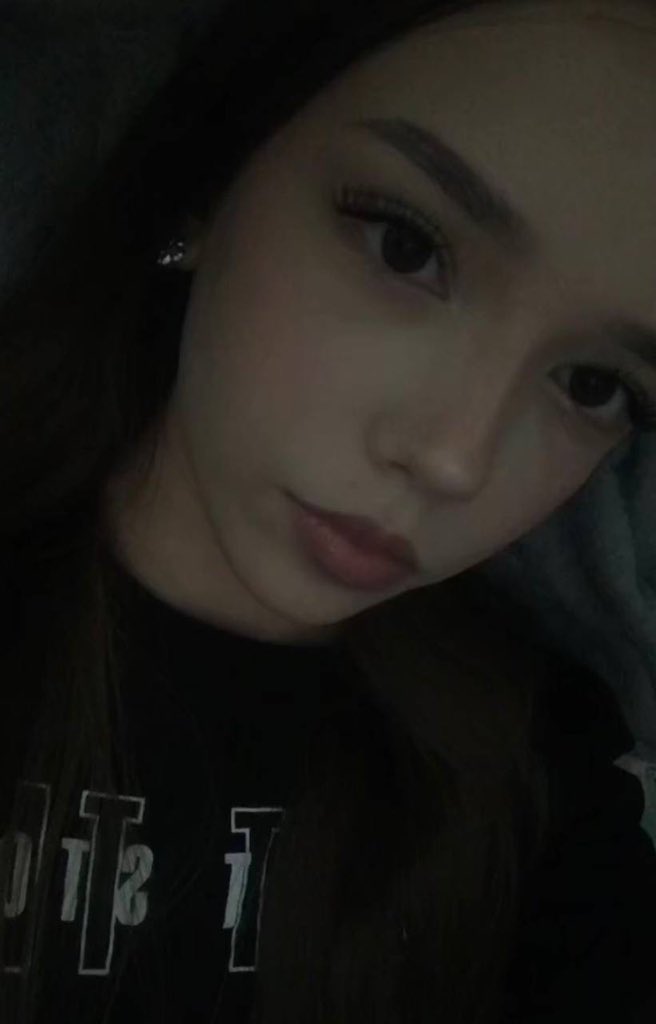 Aya 💋 tweet media