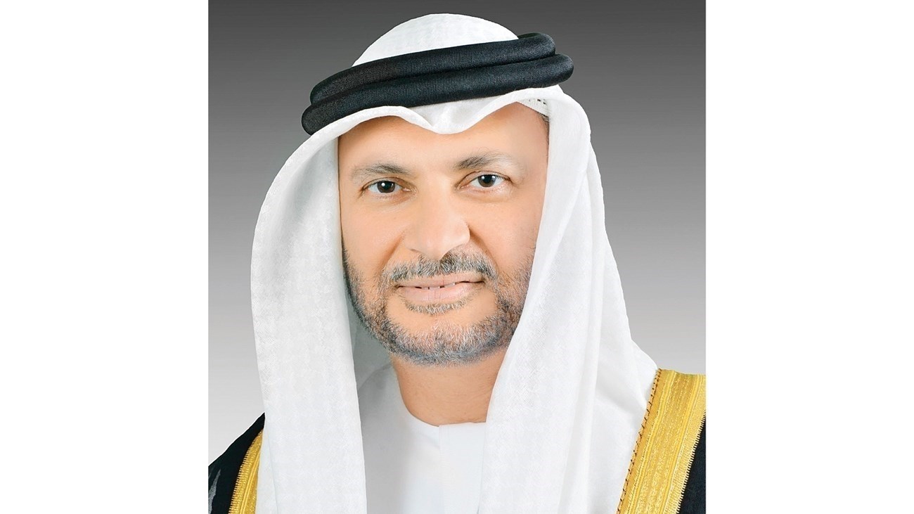 أنور قرقاش: قد تفرض الحروب تحديات ظرفية، لكن الإمارات قامت على أسس راسخة تجعلها أكثر قدرة على التماسك والتجاوز. قيادة واعية ومؤسسات قوية واقتصاد متطور وتنافسي وقيم أصيلة تقوم على التضامن والتسامح والعدالة. نجاح الإمارات لم يكن وليد صدفة، بل ثمرة رؤية راسخة وعمل مخلص ومتواصل عبر السنوات، الإمارات قادرة على تجاوز التحديات بثقة وثبات #مركز_الاتحاد_للأخبار 