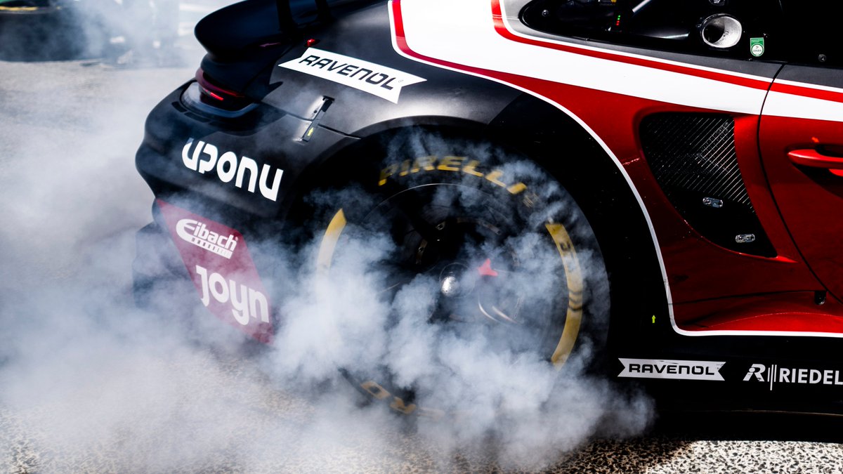 Porsche Motorsport tweet media