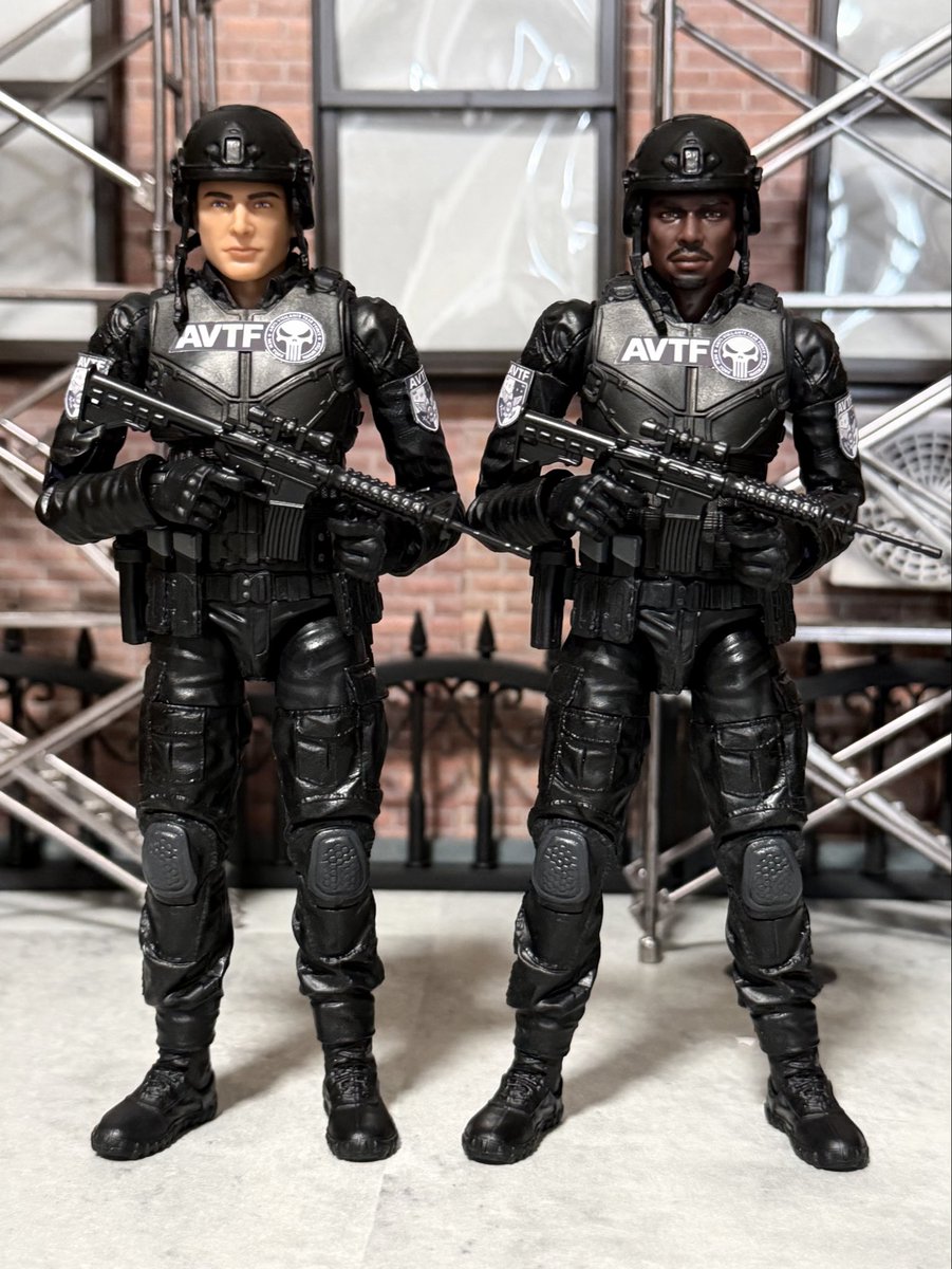 ヘルメットを装着しAVTF完成！ よりモブ兵士らしさが出たと思います #マーベルレジェンド #カスタムフィギュアが見れるタグ ...
