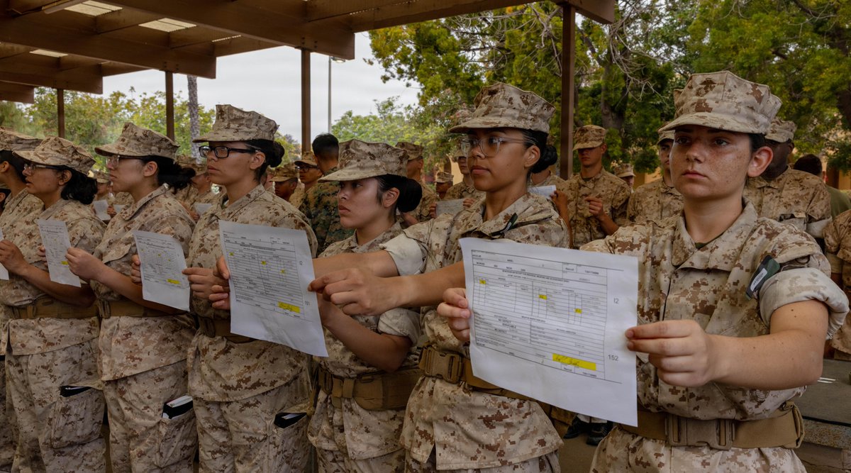 MCRD San Diego tweet media