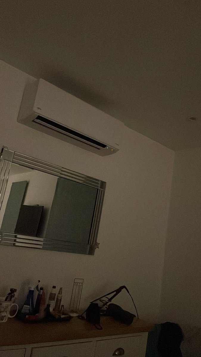 gillylack's tweet photo. @TheOfficialJVS @BBC3CR We had ours fitted in March its a no brainer. 
Sleep comes a lot easier at 17.5/18 *Even when chilly you can use the heat function to heat your bedroom instead of putting your upstairs heat on in every room. https://t.co/tAAYGJuAKK