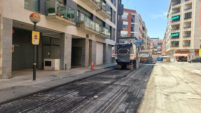 atmcdt's tweet photo. L’Ajuntament de Cambrils inicia les obres d’asfaltatge i millora dels carrers València i Colom 

https://t.co/uCLOXRrvNK https://t.co/d86PAADT6S