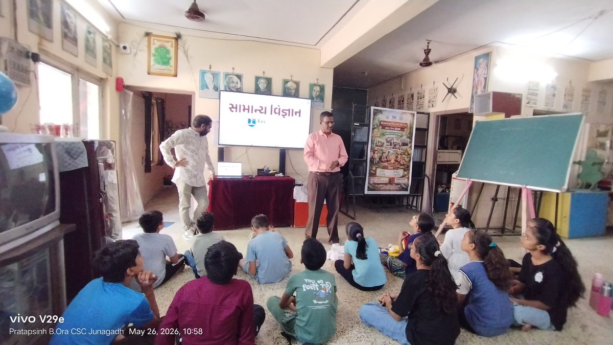 CscJunagadh's tweet photo. Day 24 of the workshop focused on #BasicScience &amp; its role in #EverydayLife.We explored #meteors #stars #planets &amp; their formation.Session ended with an #interactive Q&amp;A where #students cleared their doubts &amp; shared their #curiosity about the universe.#understanding
@InfoGujcost https://t.co/ItwUBrRKWs