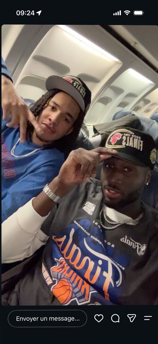 ParisBasketball's tweet photo. Félicitations à @pacomedadiet et @Modwra qui se sont qualifiés pour les finales NBA avec les @nyknicks 😍👏 https://t.co/XTtwpOrmlf