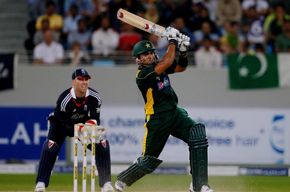 RayhamUnplugged's tweet photo. 🚨 WORLD RECORD BY UMAR AKMAL 🚨

- Umar Akmal is the only batsman in cricket history to get out 3 times in 24 hours.

- Against England in a T20i match, he got out for 4 runs. Then the match went to a super over. Umar came to bat and got out again. 

- The next day he went to the Bangladesh Premier League and got out for 1 run against Shakib Al Hasan.