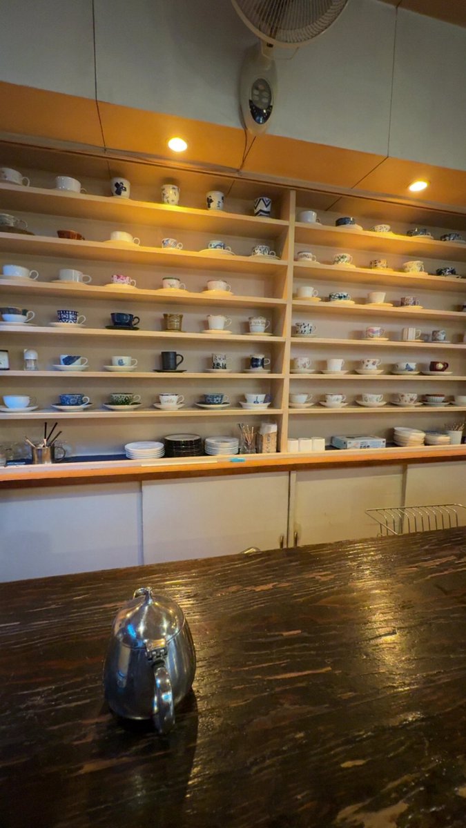 sui11965's tweet photo. 今日も今日とて喫茶店 https://t.co/VmENx7xgGS