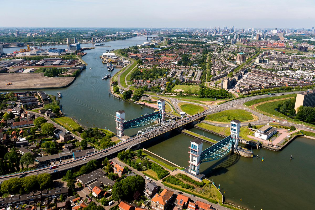 Rijkswaterstaat regio Zuid-Holland tweet media
