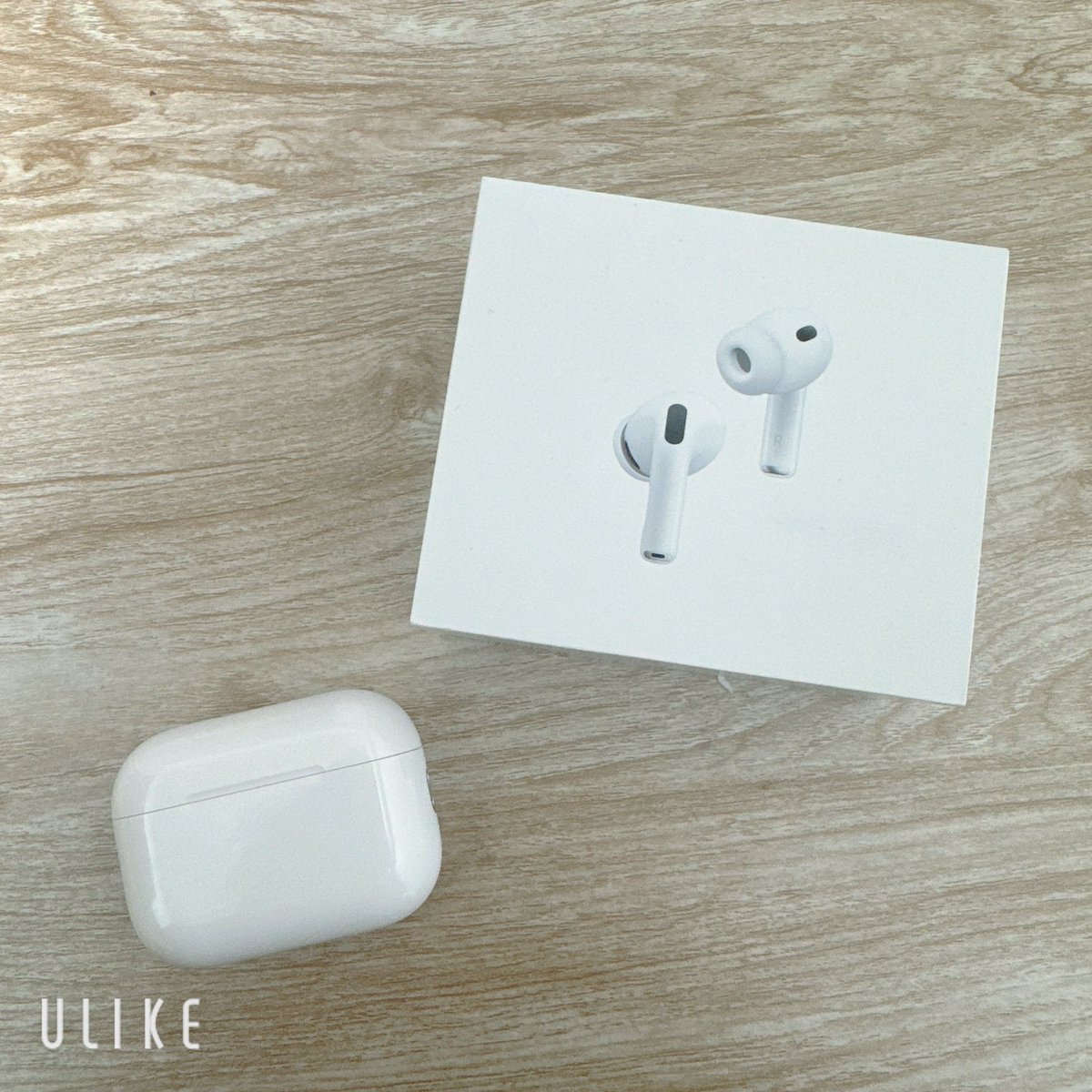 MayMahjong's tweet photo. マナちゃんから勝利のAirPods Pro4を誕生日プレゼントでもらった！
ありがとうマナちゃん♡
ちなみに誕生日は、9月7日w https://t.co/CegJWvQ5qS
