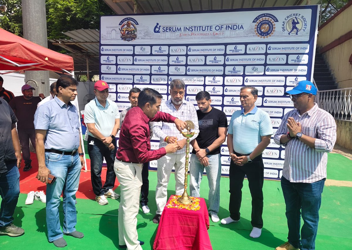 rajbhatia_bjp's tweet photo. आज भारत नगर क्रिकेट अकादमी में Indian Deaf Cricket Association द्वारा आयोजित क्रिकेट टूर्नामेंट का शुभारंभ किया गया।
इस अवसर पर UPCA के सेक्रेटरी श्री अशोक कुमार जी, दिल्ली के GST कमिश्नर श्री संतोष कुमार जी, ओलंपिक पदक विजेता श्री रवि दहिया जी, Delhi Disability Commission के सचिव एवं अन्य गणमान्य अधिकारीगण उपस्थित रहे।

इस कार्यक्रम का सफल आयोजन अकादमी के मुख्य कोच श्री सुशील कुमार गुप्ता जी द्वारा किया गया, जिनके मार्गदर्शन में हाल ही में Indian Deaf Cricket Team श्रीलंका में आयोजित टूर्नामेंट सीरीज़ में विजय प्राप्त कर देश का गौरव बढ़ाकर लौटी है।