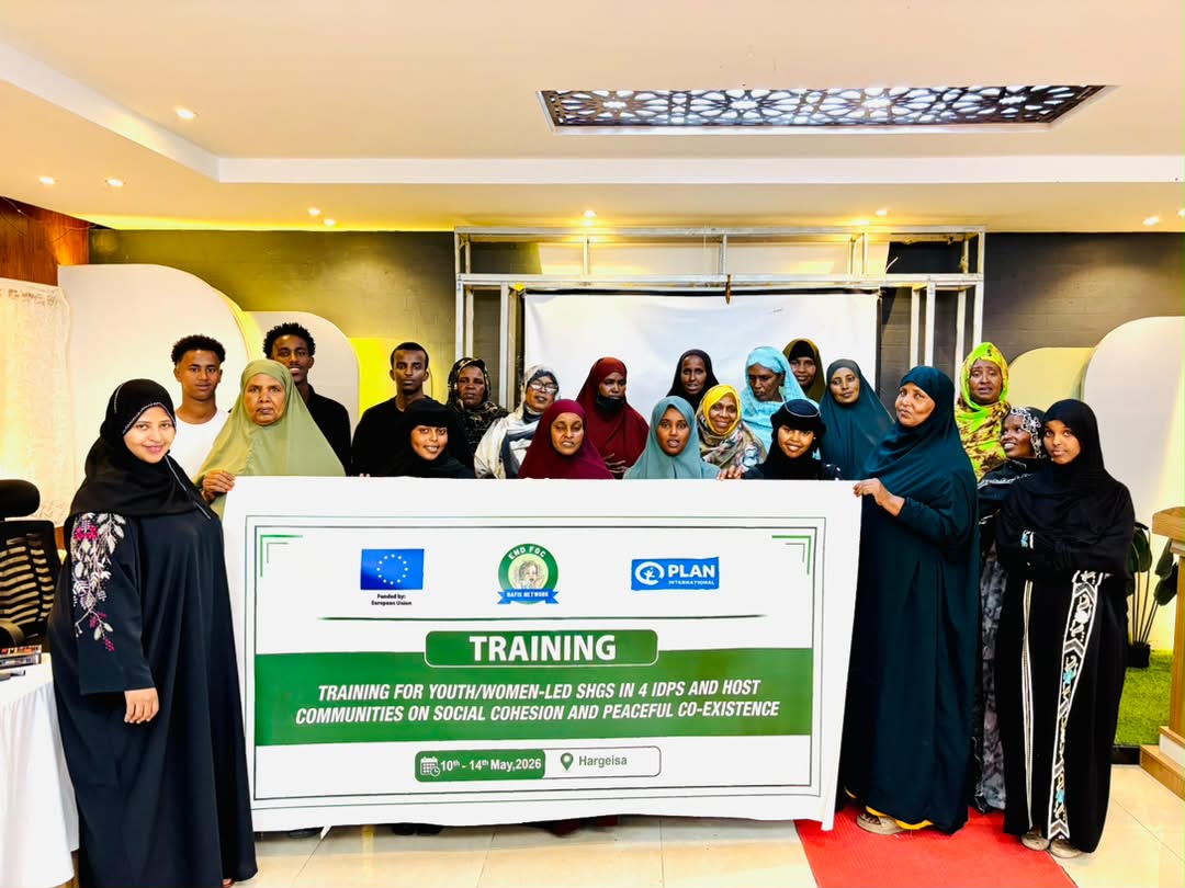 NAFIS_NETWORK's tweet photo. Empowering youth and women-led SHGs in IDP camps and host communities through training on social cohesion, peaceful coexistence, conflict resolution, and women’s role in peacebuilding.

@PlanInt_Som 
#EUProject
#womenempowerment #CapacityBuilding #SHG https://t.co/gkDnj66YA6