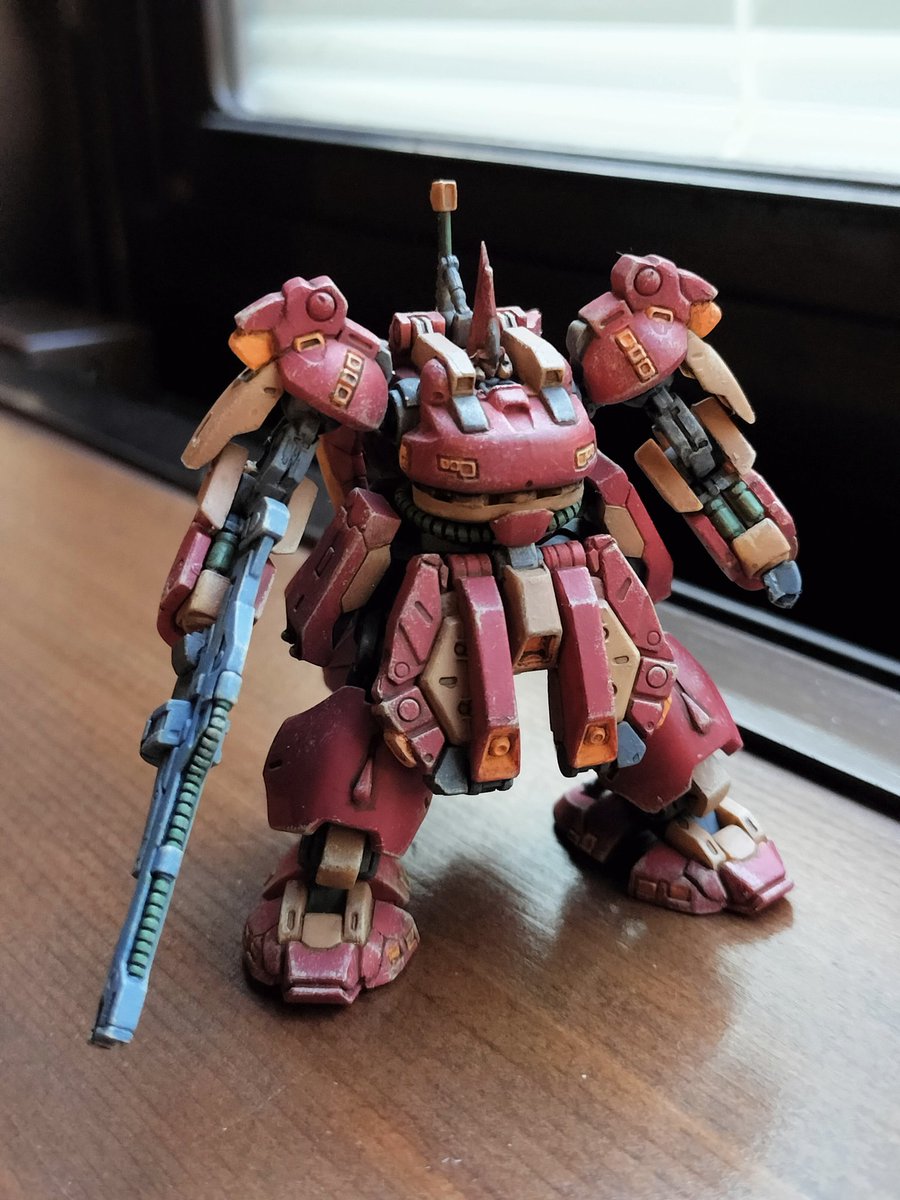 893322monkey's tweet photo. バンダイ ガンダムアーティファクト  PMX-003 ジ・オ
ひとまず組んでみました。メッサーというよりサザビー?
塗装雑なところは馴染ませていきます。
#ガンプラ
#ガンプラ好きと繋がりたい https://t.co/pWQol076Qc