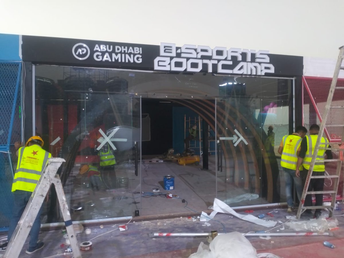 starworksllc's tweet photo. Neon lights, gaming vibes, unforgettable experiences.
AUH Gaming @ MOTN https://t.co/C2OSTBt7ED