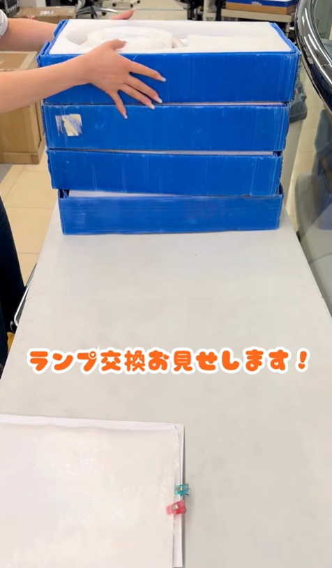 cube_eclaine's tweet photo. 【ランプ交換作業💡】
ここまで公開しているメーカーは
あまり多くないかもしれません！

ハンドピースの状態確認をして
出力調整～梱包まで
全工程をお見せしています🔍

導入後のサポート体制が気になるサロンオーナー様は、ぜひご覧ください✨
https://t.co/VKJoEr3lZy

#業務用脱毛機 #業務用脱毛器 #脱毛機
#CUBEDUO #キューブデュオ
#eclaine #エクレーヌ
#ランプ交換