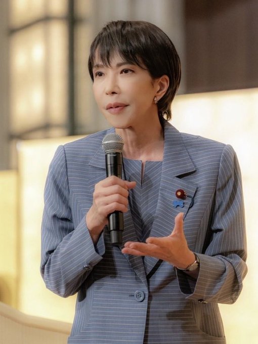 あかばね君 tweet media