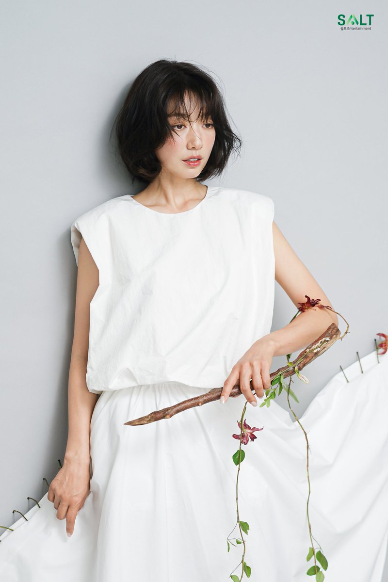 Park Shin-hye X Kim Young-jun X Yuni Yoshida EXHIBITION 『FACE TO