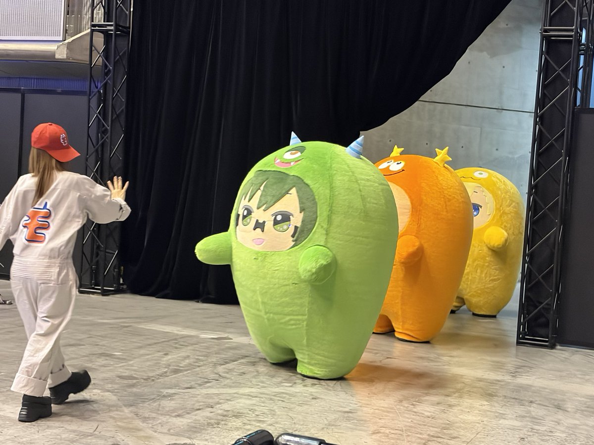雅 tweet media