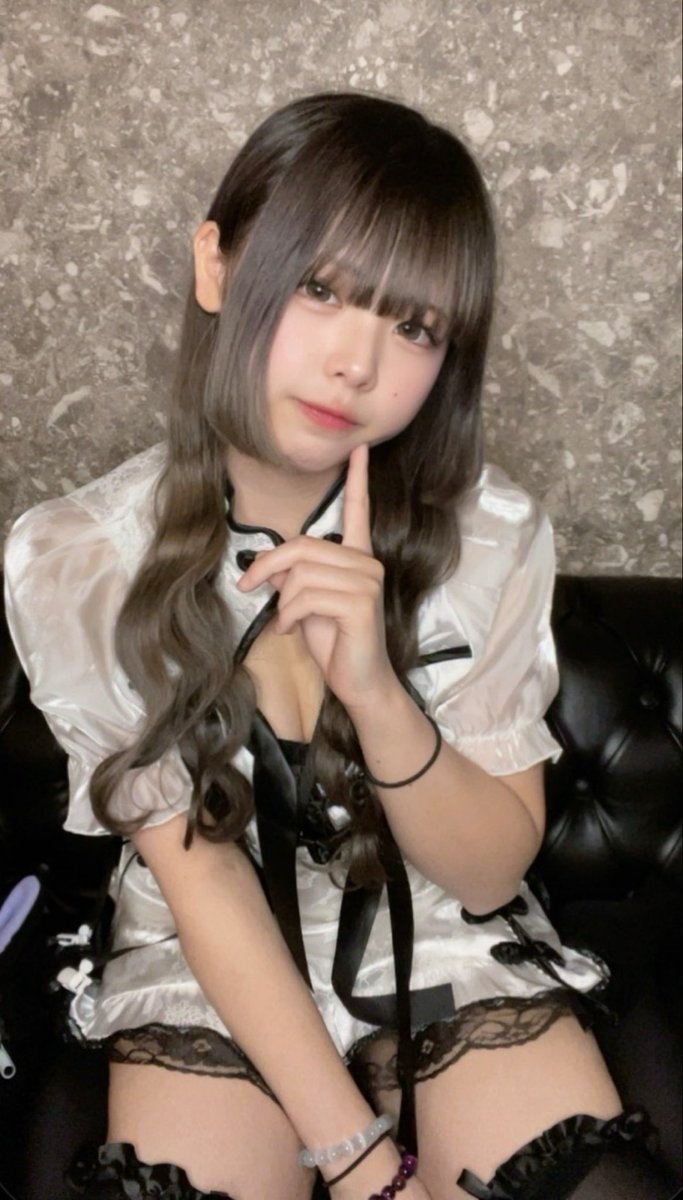 s1ro_Roen's tweet photo. しろ出勤してる!!!♡♡

チャイナイベ最終日来てね💕︎ https://t.co/UxpVEbi1ST