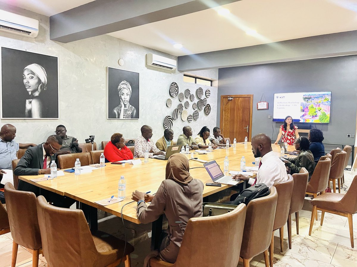LandAtScale_ug's tweet photo. under the Doho–Namatala system, which has promoted sustainable practices e.g regulated grazing,reforestation etc. Together, we are building knowledge, amplifying community voices and shaping practical recommendations for sustainable wetland mgt and improved livelihoods in Uganda. https://t.co/IMU7y3zeDe