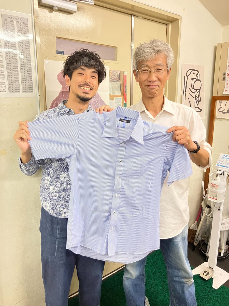 Big_Issue_7th's tweet photo. 昼間の気温が急激に上がりましたね。

この度、ビッグイシュー日本では、半袖のＴシャツなど夏物衣料の寄付を募集します。
衣服の整理の際に、ぜひご検討いただけたらうれしいです。 

詳細はビッグイシュー日本のHPをご覧ください。
https://t.co/Ebz01z9mbn https://t.co/WGY2rDBwTy