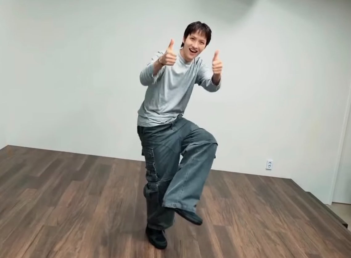 하프 tweet media