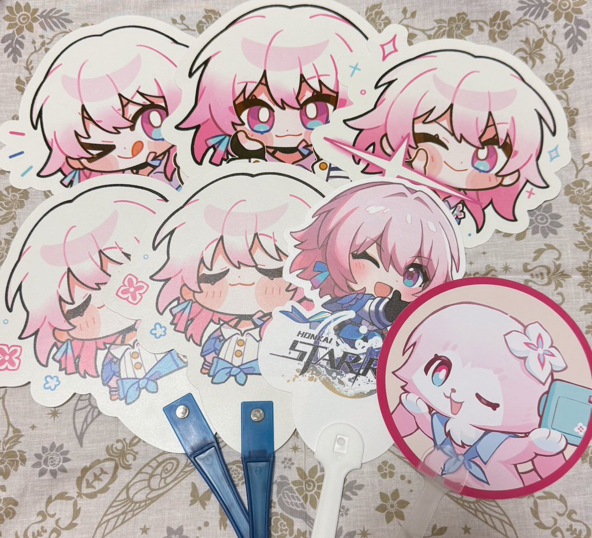 91O_mo's tweet photo. なのうさのうちわ届いた₍ ᐢ- -ᐢ ₎·°💖三月なのかうちわコレクションが増えましたദ്ദിᵔ· ̫·ᵔ₎⟡.· https://t.co/CkT6NYV8v6