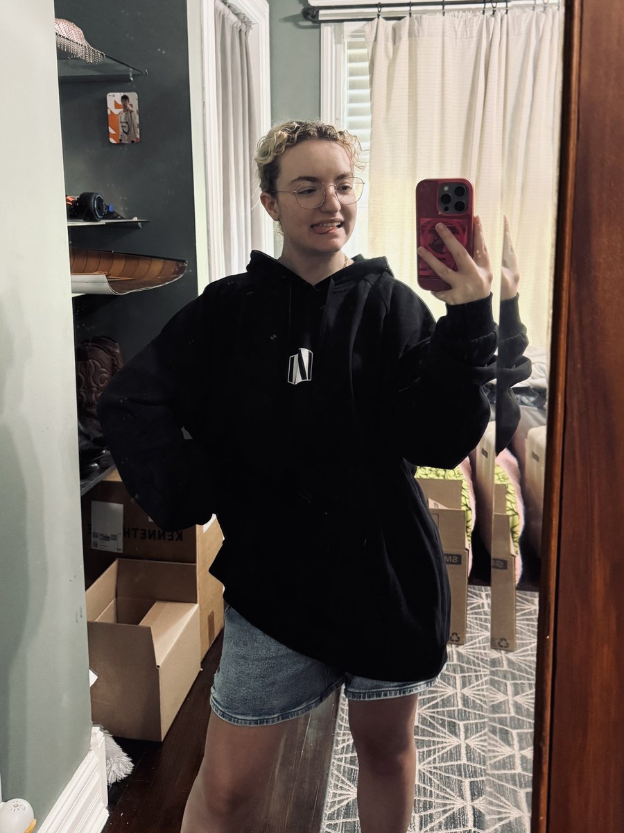 hailey beaux¹³ tweet media
