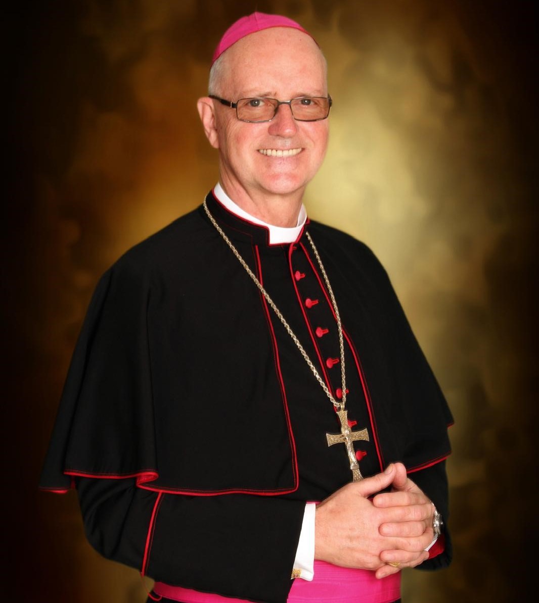 CatholicBishops's tweet photo. @BishopFintan Monahan @KillaloeDiocese congratulates Archbishop Nugent, a Clare-native, as new Nuncio to Czech ⬇

https://t.co/LOwD4SqYMR https://t.co/krEIcjS9Yl