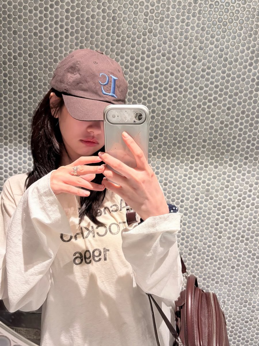 jung somin tweet media
