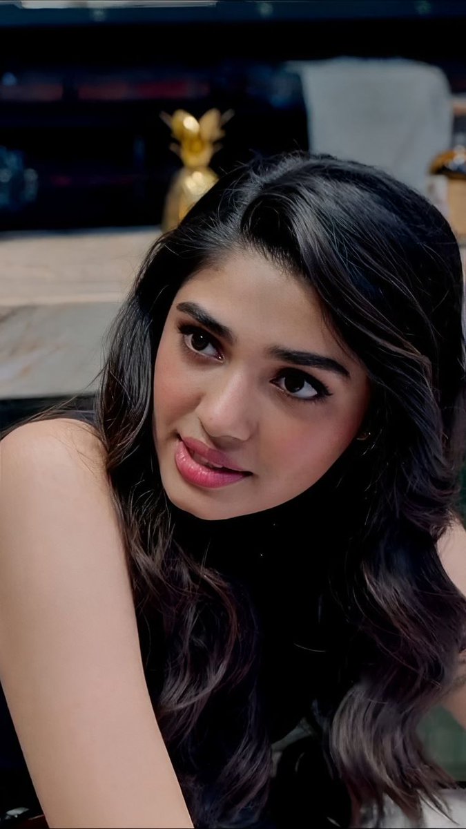 Maayakaari 🥀 tweet media
