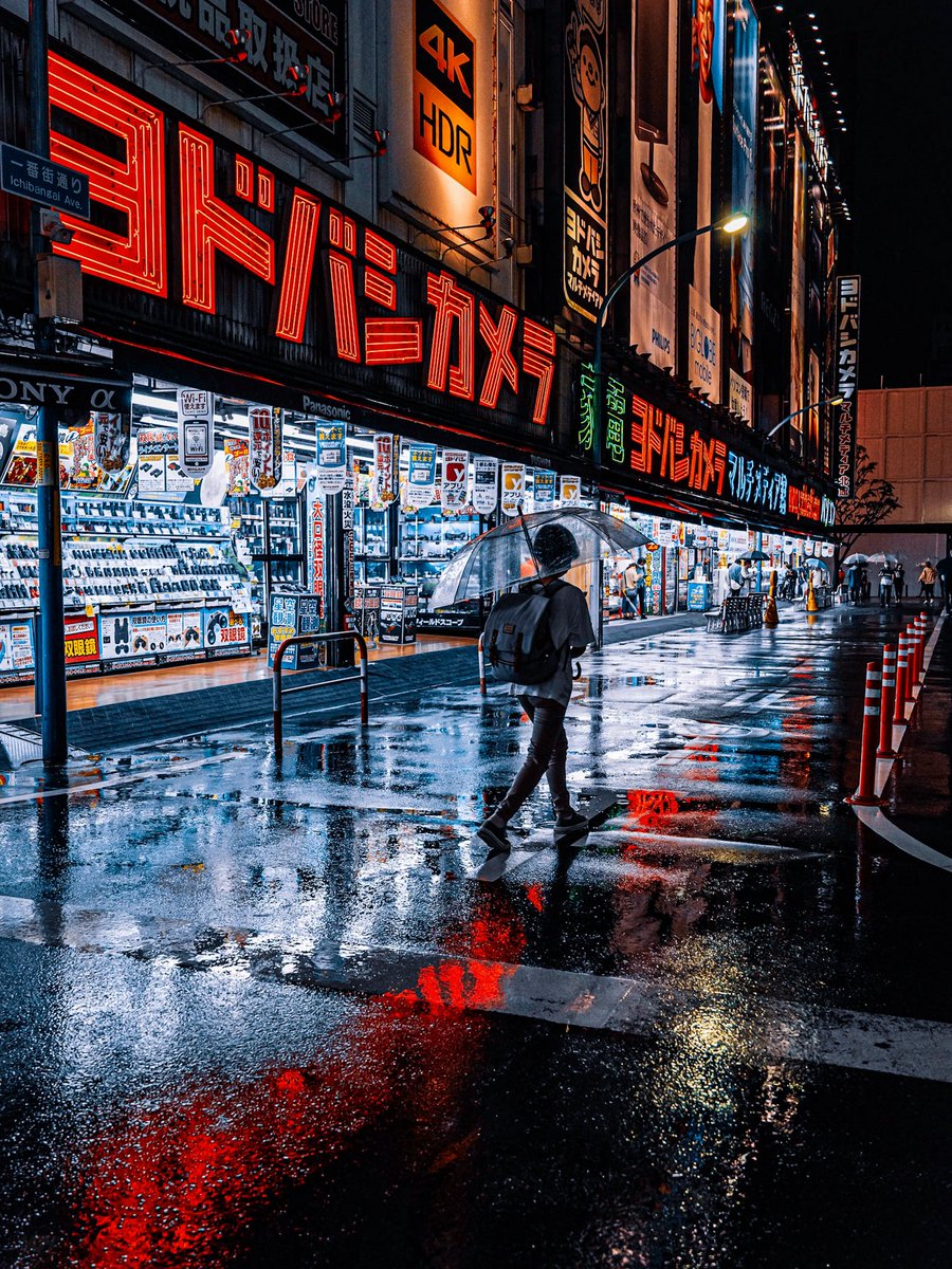 YOH_ZERO's tweet photo. TOKYO：Rainy Shinjuku Cyberpunk Neon Night https://t.co/TMkw7rbXYS